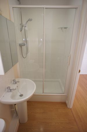 En-suite To Master- click for photo gallery